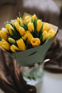bouquet di tulipani gialli