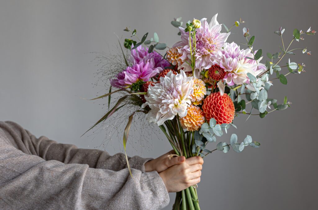 Bouquet di fiori per Ognissanti.