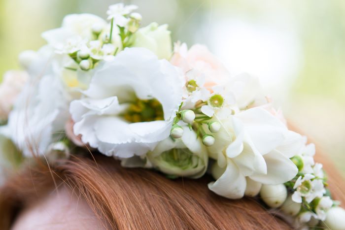 fiori per capelli matrimonio giugno
