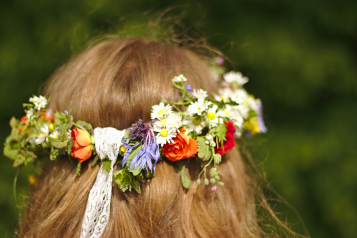 fiori per capelli matrimonio maggio